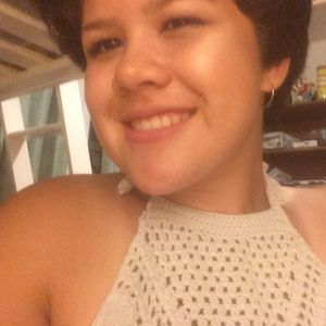 Meet your Posher, Abigail